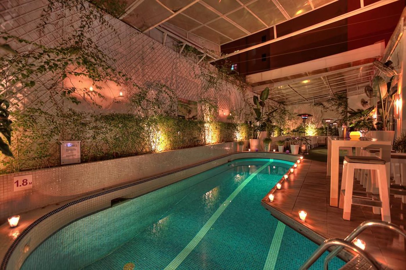 Rooftop a městské zázemí Bab Hotel v Guélizu v Marrákeši
