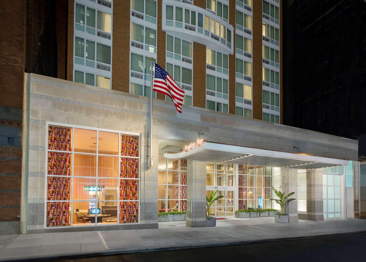 Exterior view of Hampton Inn Manhattan Times Square Central