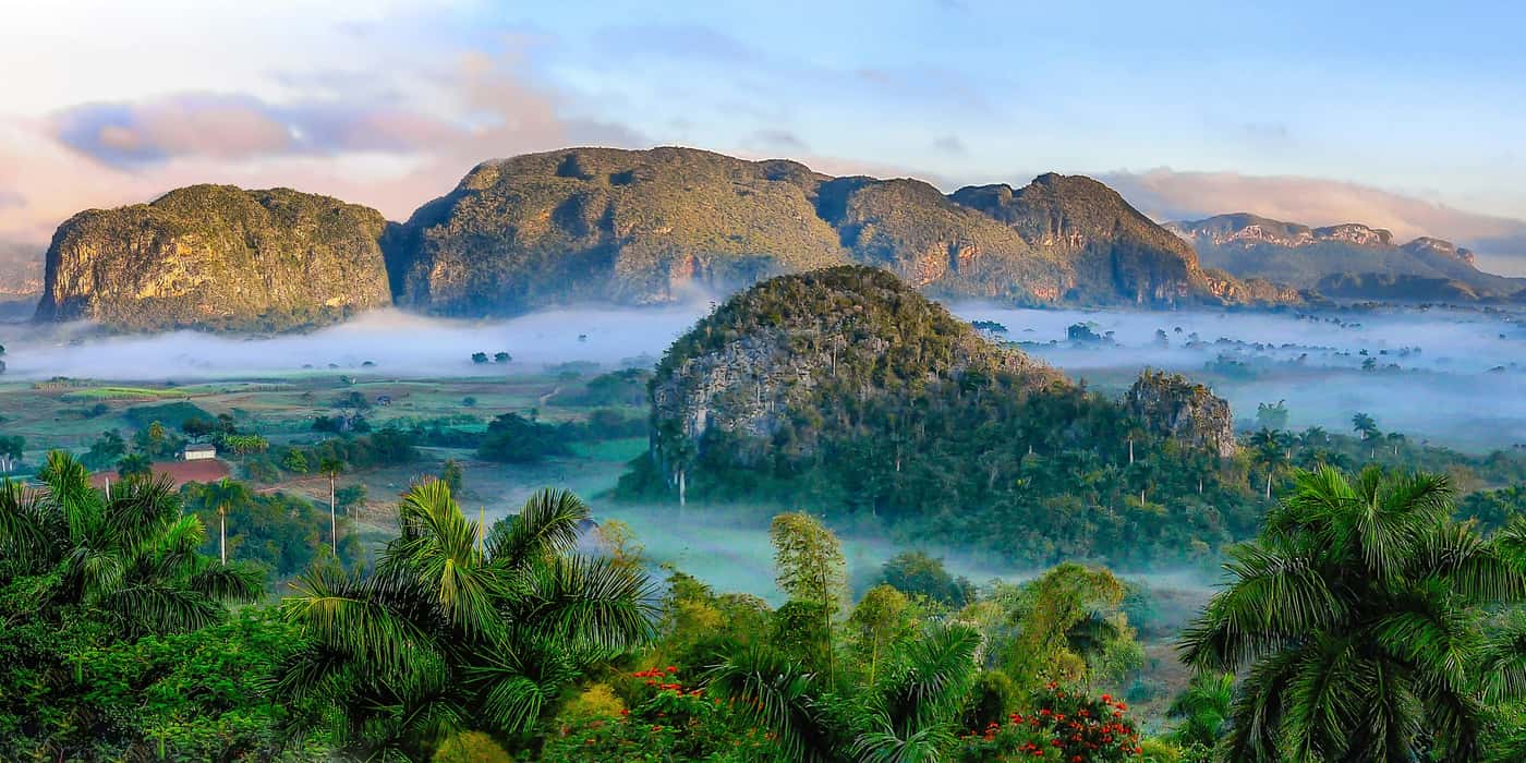 Valle de Vinales
Gran Parque Natural Topes de Collantes
Hotel Nacional de Cuba