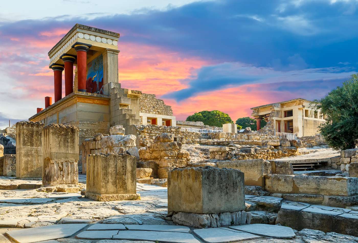 Knossos palace at Crete, Greece Knossos Palace, is the largest Bronze Age archaeological site on Crete and the ceremonial and political centre of the Minoan civilization and culture.