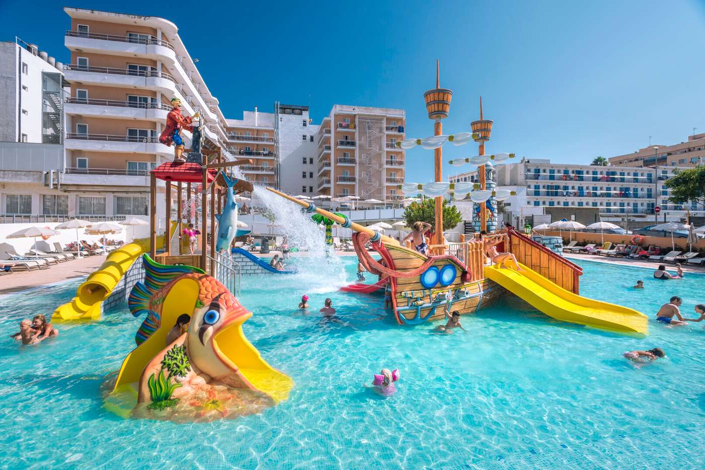 A Sorra Daurada Splash hotel