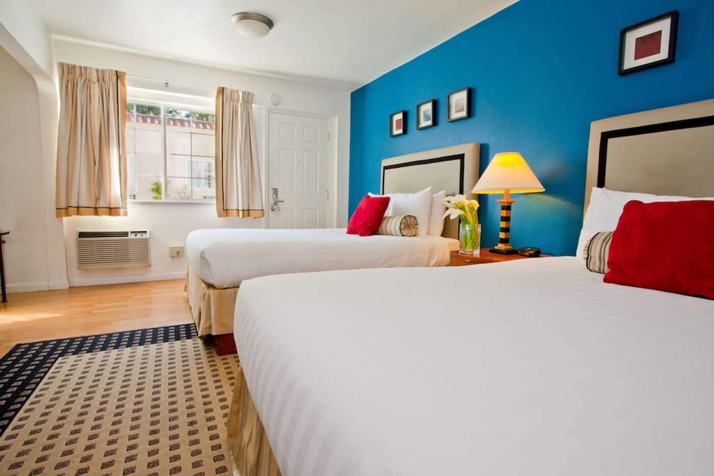 expedia-3158948-11