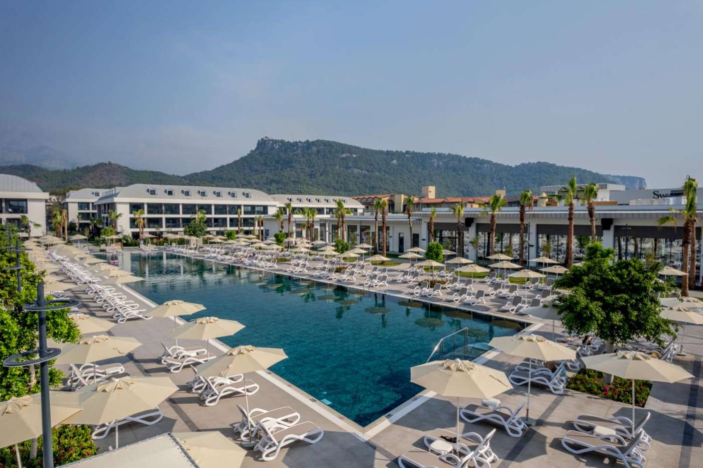 Swandor Kemer, Kemer