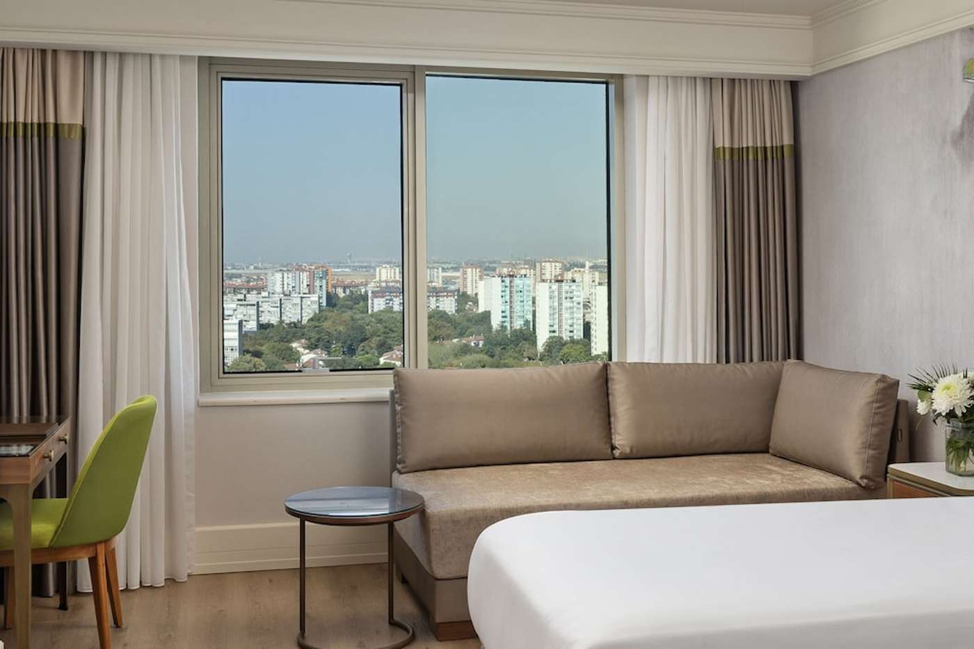 expedia-3159489-8
