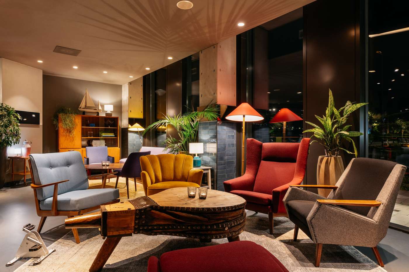 Ruby-Emma-Hotel---Bar-Lobby-1