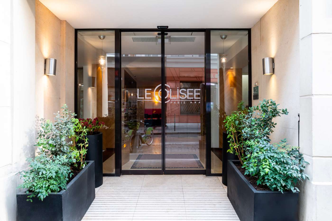 Le-Colisee-General-view-1