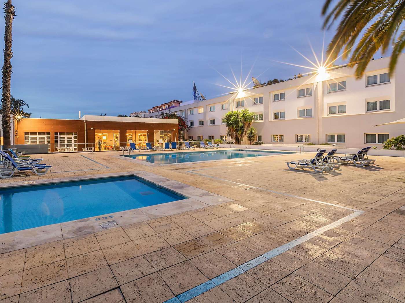 Novotel-Setubal-Pool-1