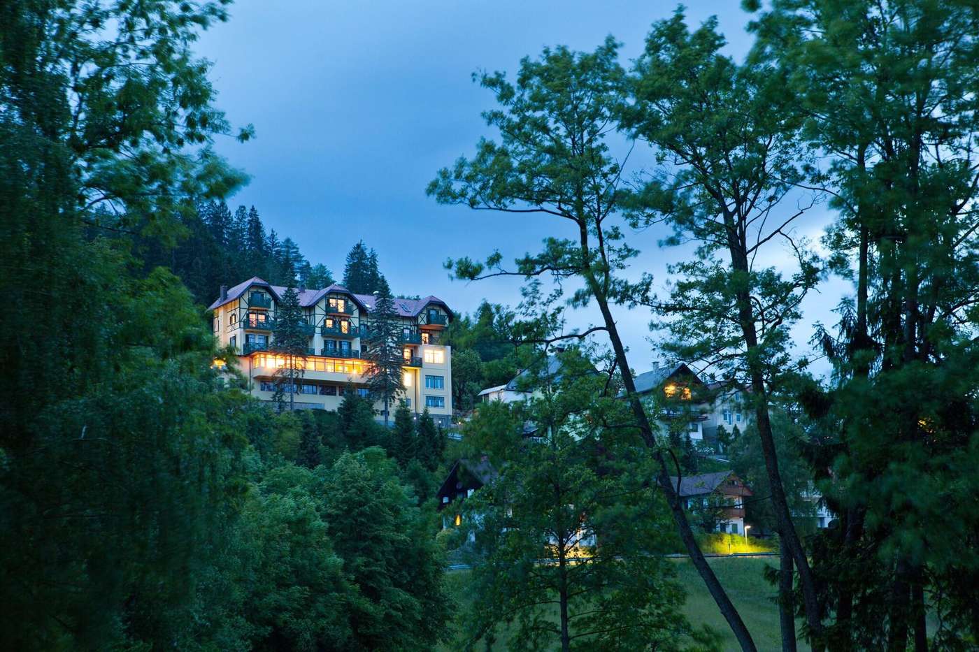 Hotel Triglav Bled-Slovenia-BLED-General view-2