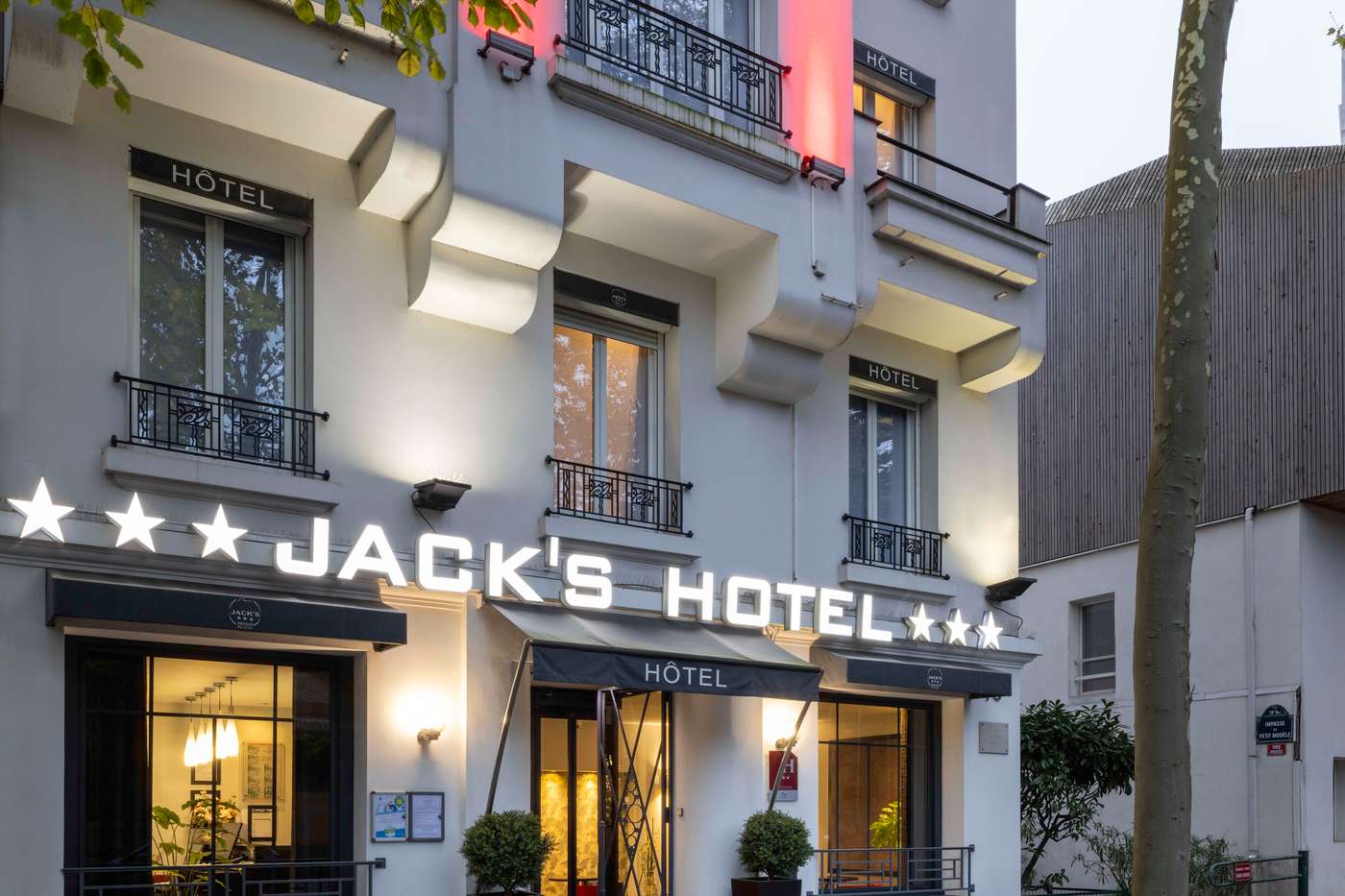 Jacks-Hotel-General-view-1