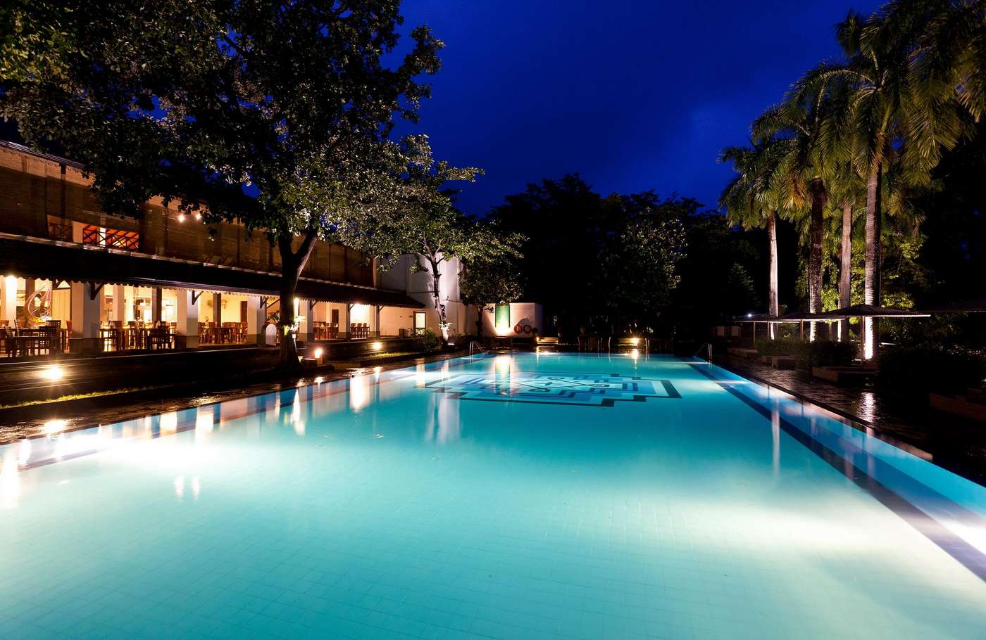 Cinnamon-Lodge-Habarana-Pool-1