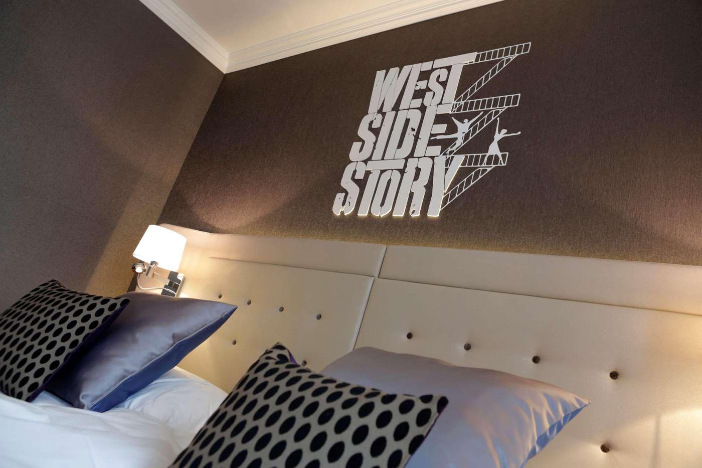 Hotel Schweizerhof Luzern-Switzerland-LUCERNE-Room-10