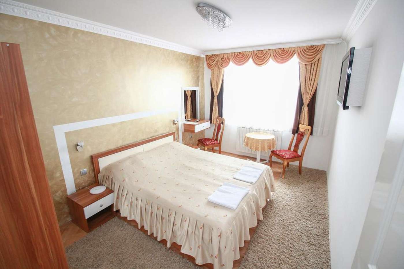 Hotel Herc-Bosnia & Herzegovina-SARAJEVO-Room-6