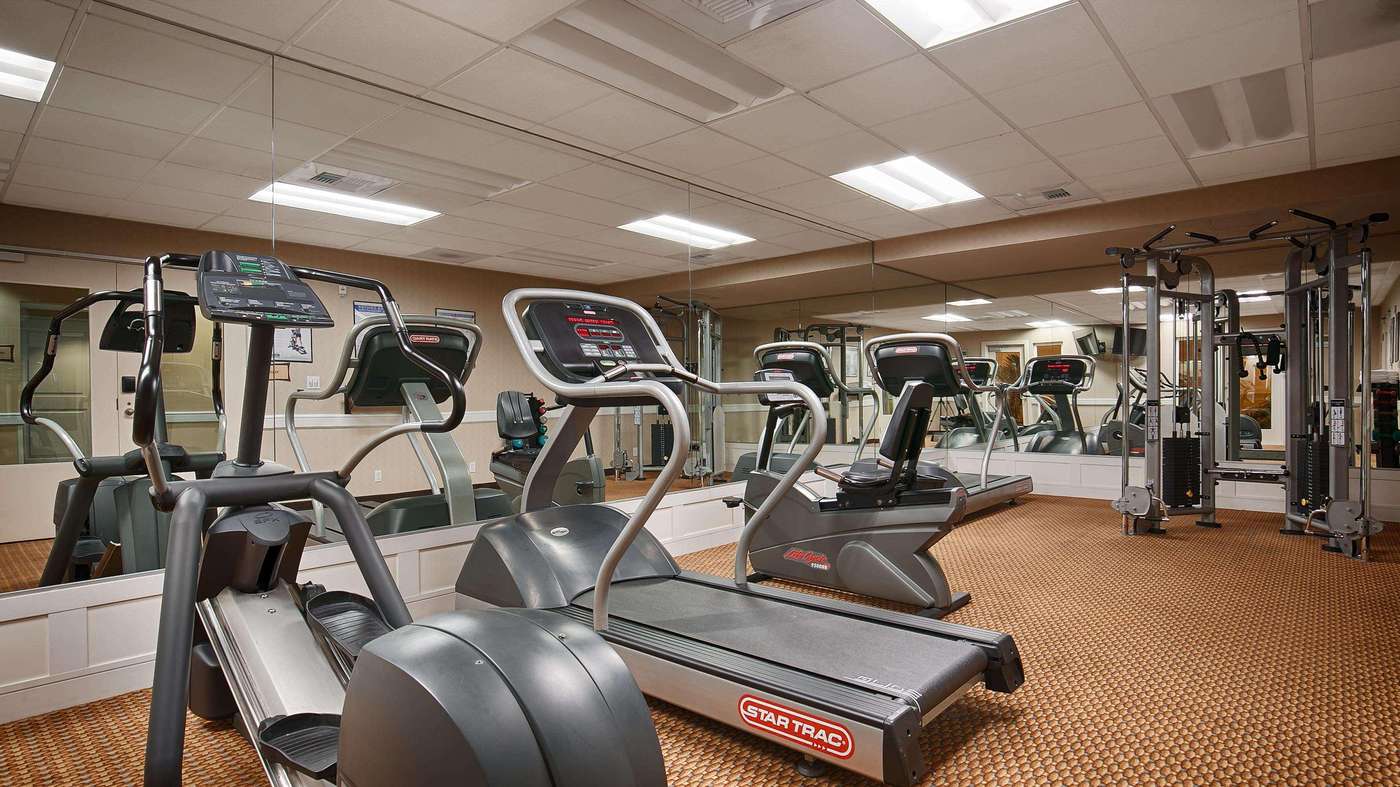 Best Western Plus Marina Gateway Hotel - United States - National City - Sports and Entertainment - 0