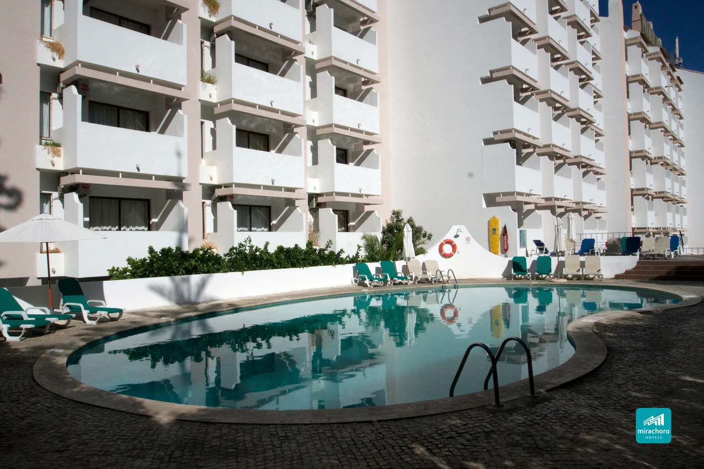 Mirachoro I Apartments in Costa de Algarve, Portugal