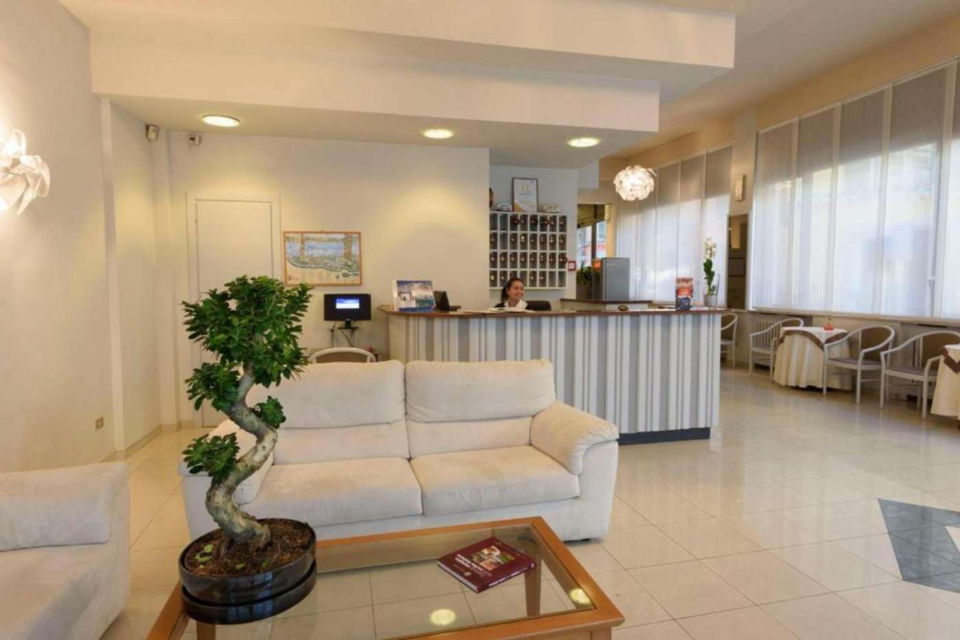 Primavera-Italy-STRESA (VB)-Lobby-10