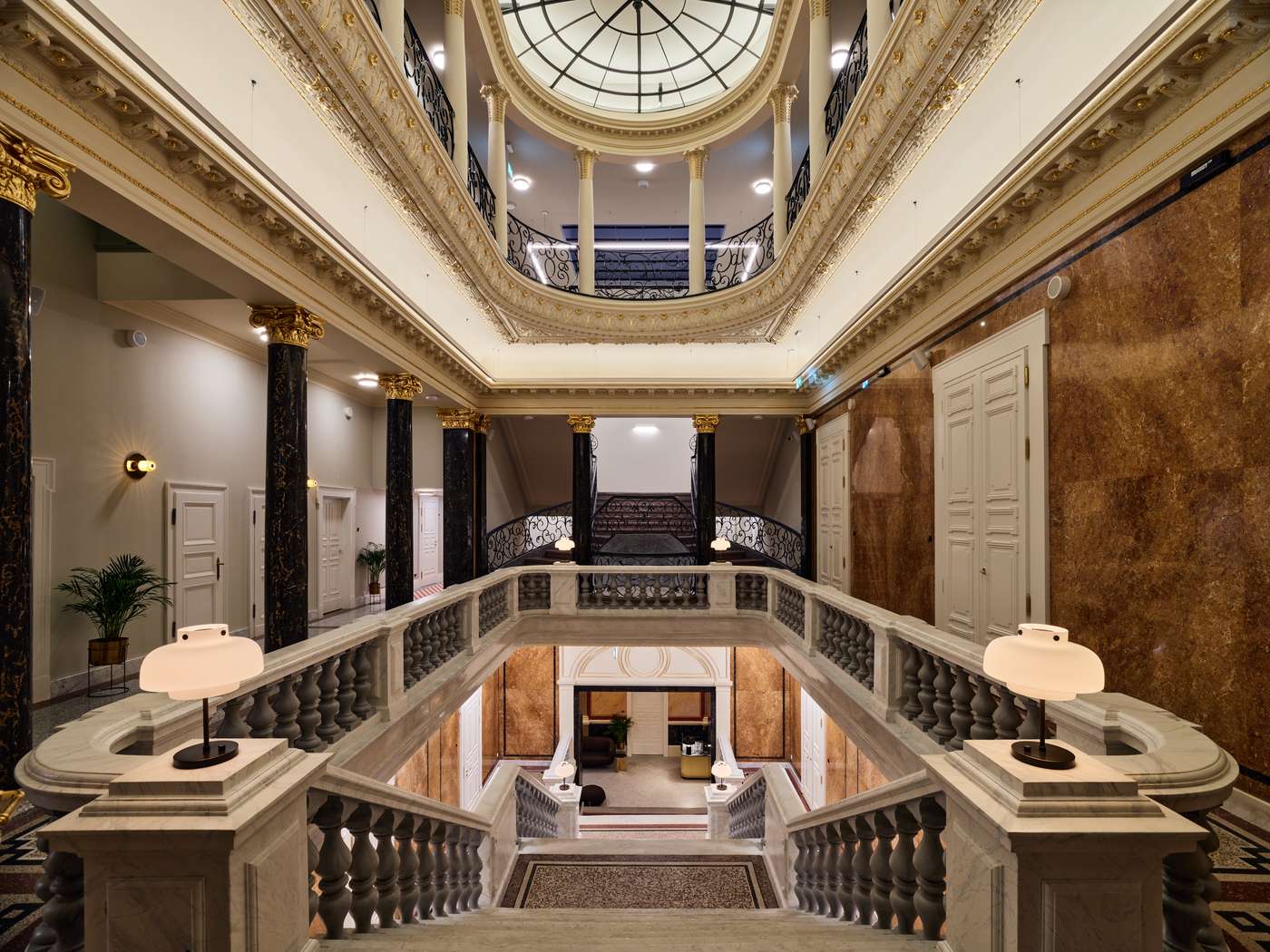 Hotel Altus Palace - Destigo Hotels-Poland-Wroclaw-Lobby-4