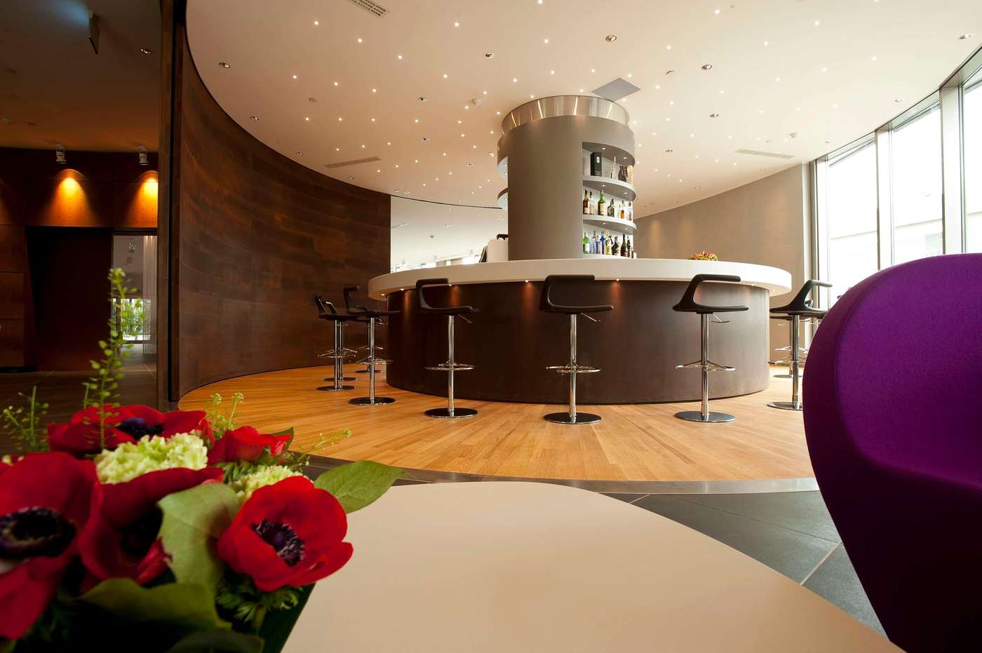 Best-Western-Plus-The-Hub-Hotel-Bar-1