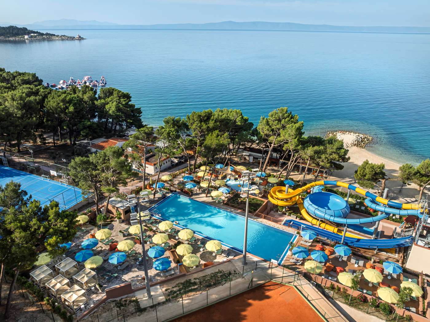 Sunny-Makarska-by-Valamar-Pool-1
