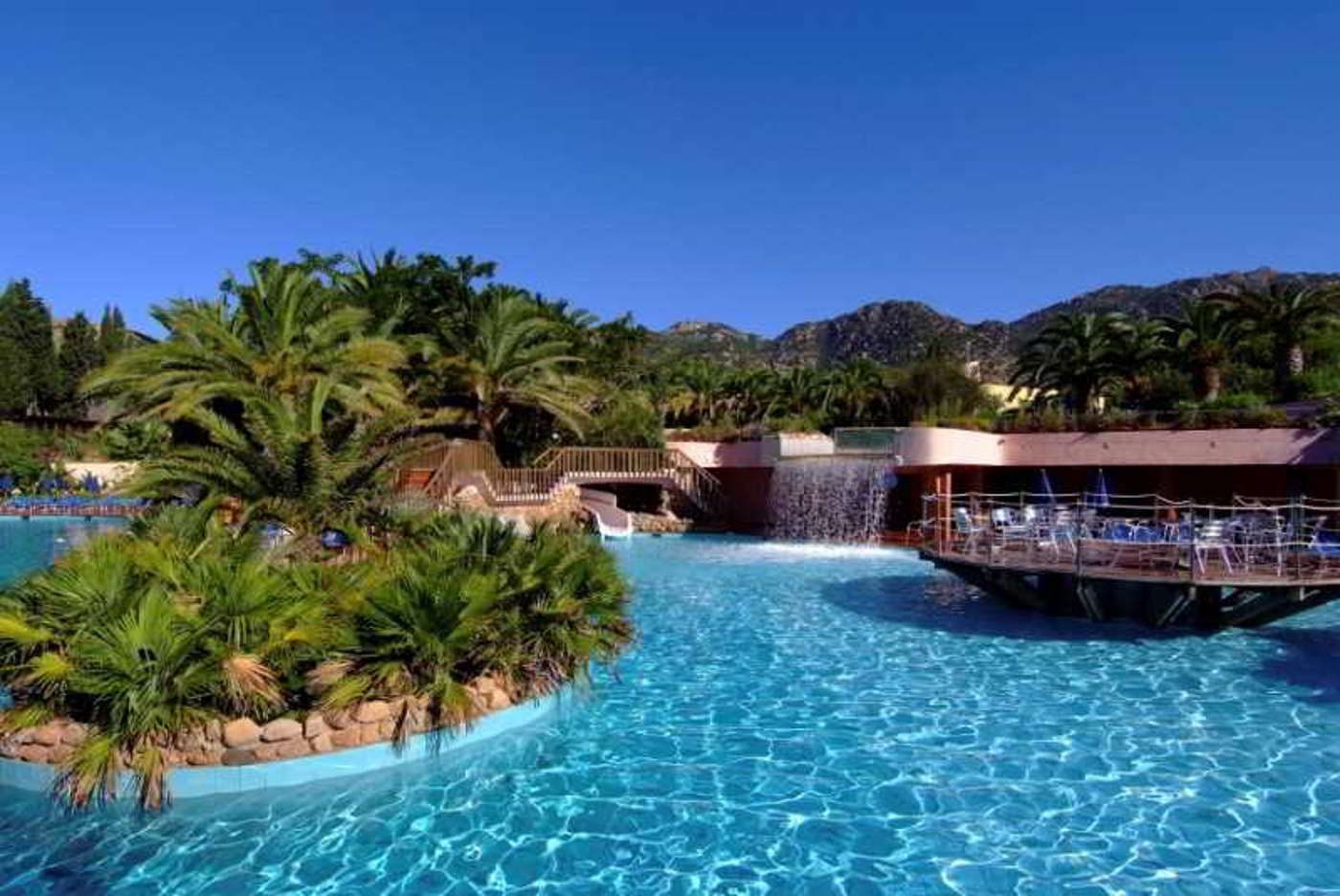 Forte-Village-Resort-Le-Dune-Pool-4