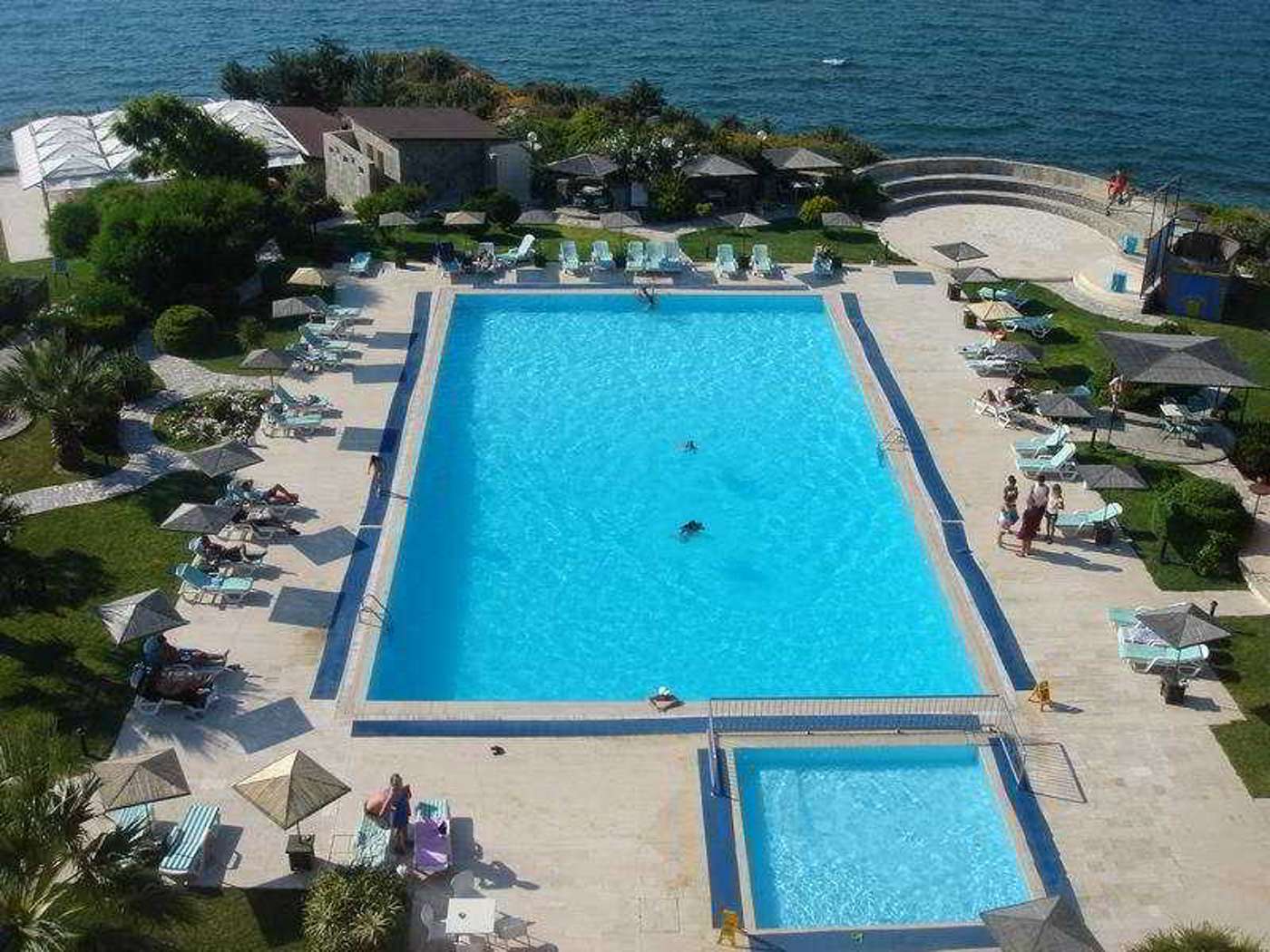 Babaylon-Pool-1