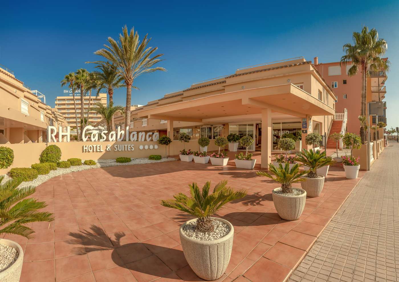 A RH Casablanca Suites hotel