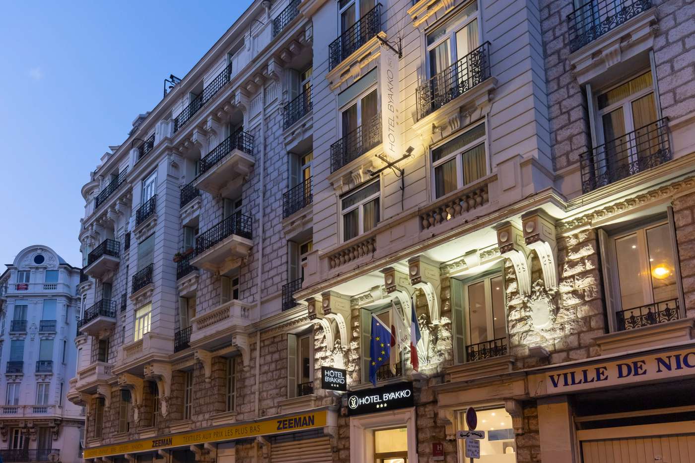 Hotel-Byakko-Nice-Centre-General-view-1