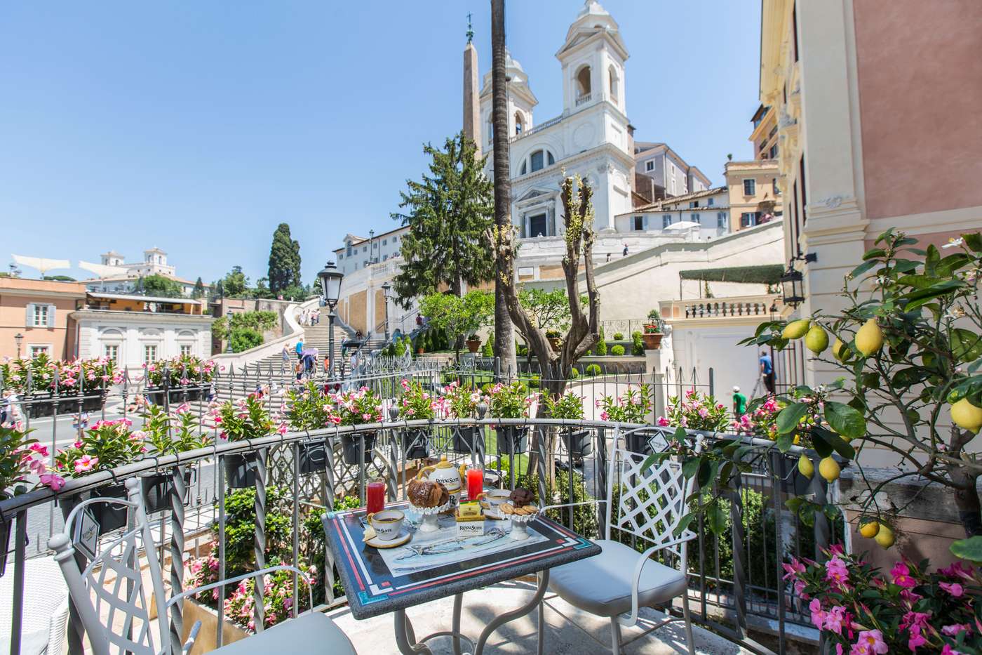 Royal-Suite-Trinita-dei-Monti-Room-1