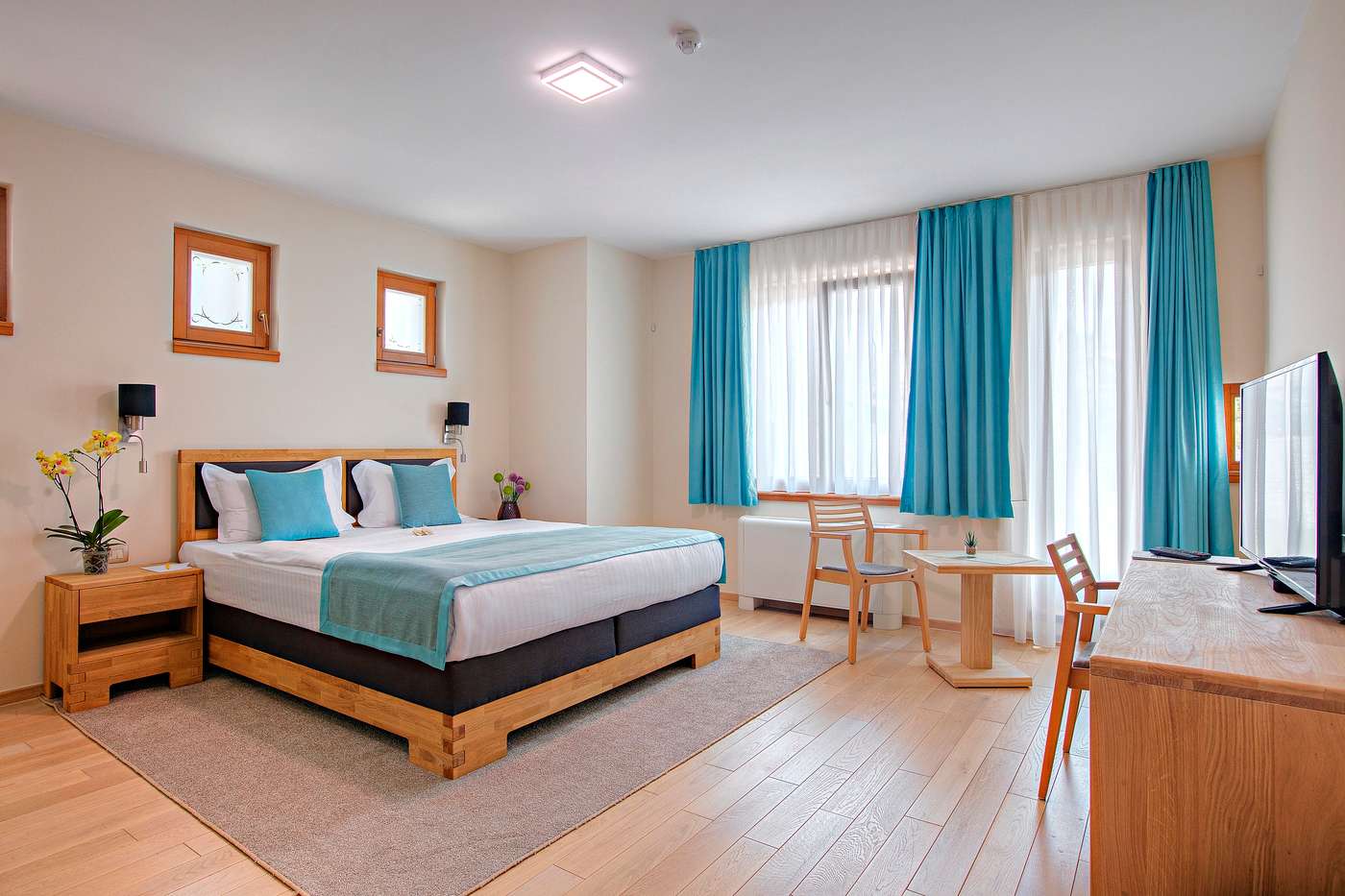 Hotel Aziza-Bosnia & Herzegovina-SARAJEVO-Room-8