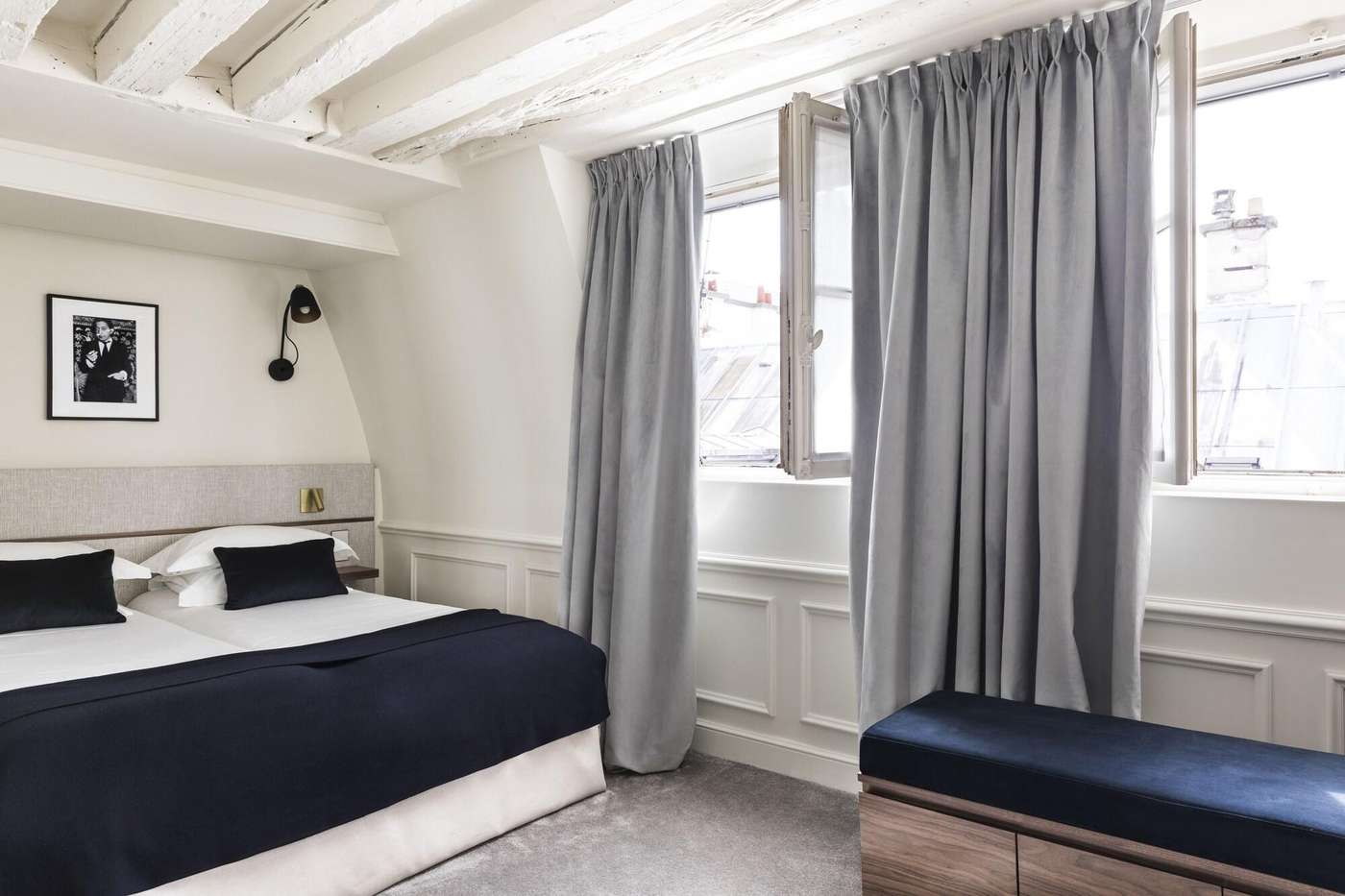 Verneuil-France-PARIS -Room-4