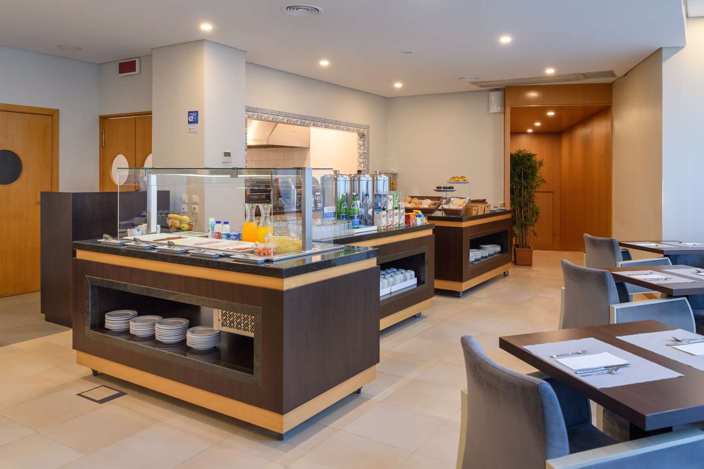 TRYP Porto Centro Hotel - Portugal - OPORTO - Restaurant - 0