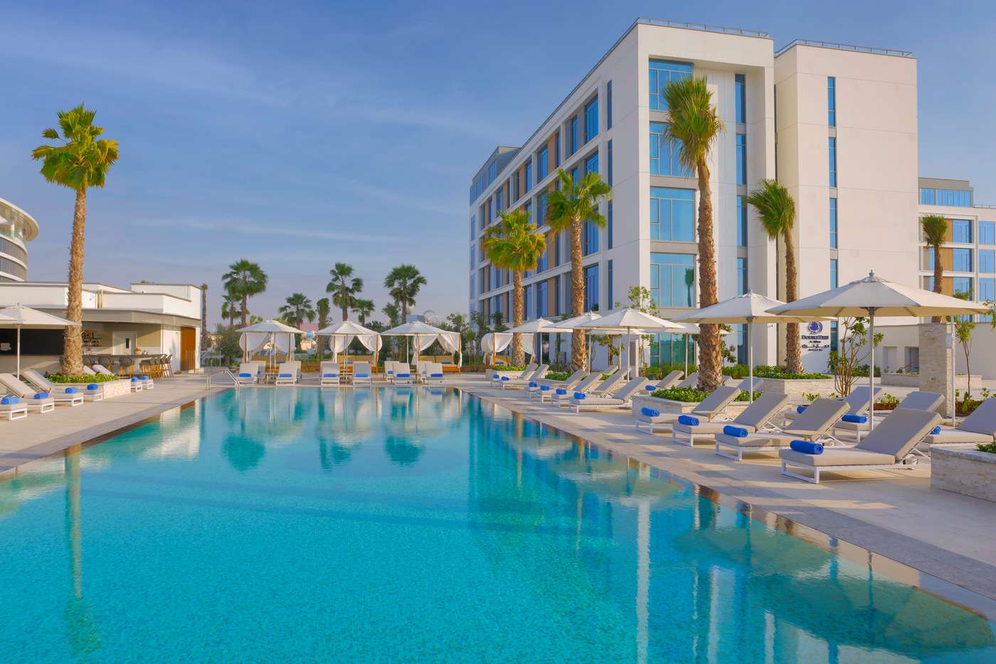 A DoubleTree by Hilton Abu Dhabi Yas Island Residences hotel