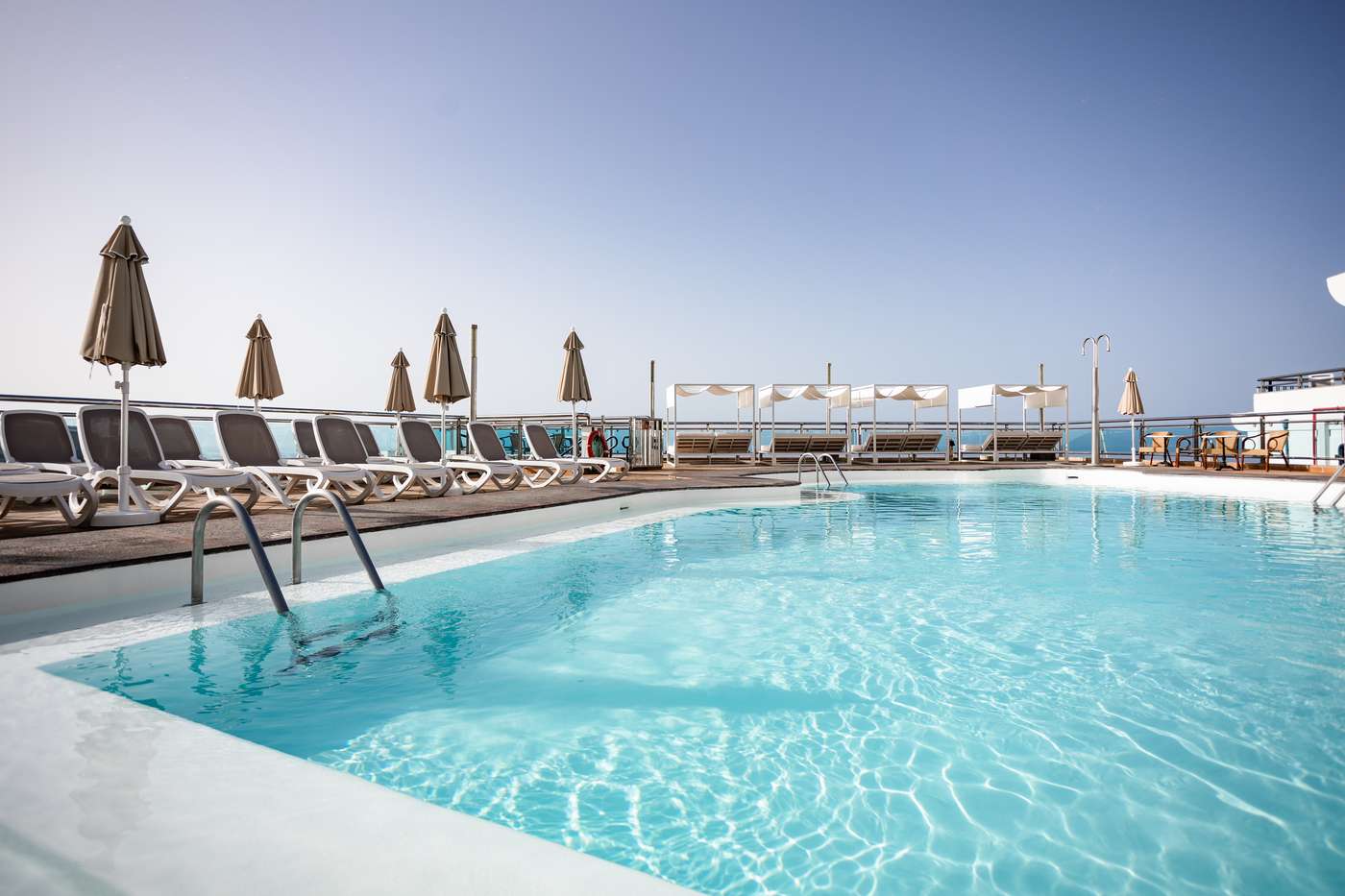 A Servatur JB - Adults Only hotel