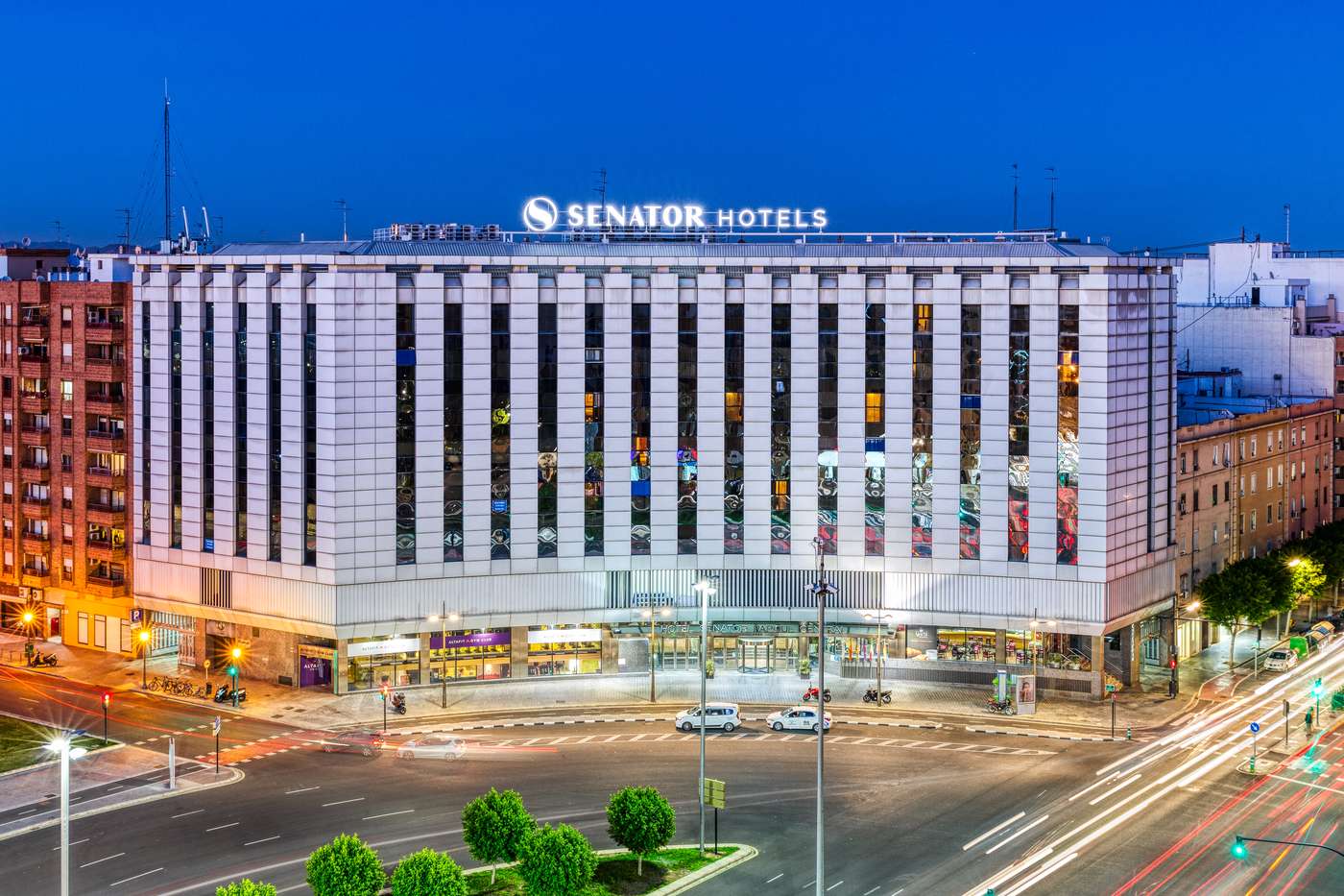Senator Parque Central Hotel
F/S Included
