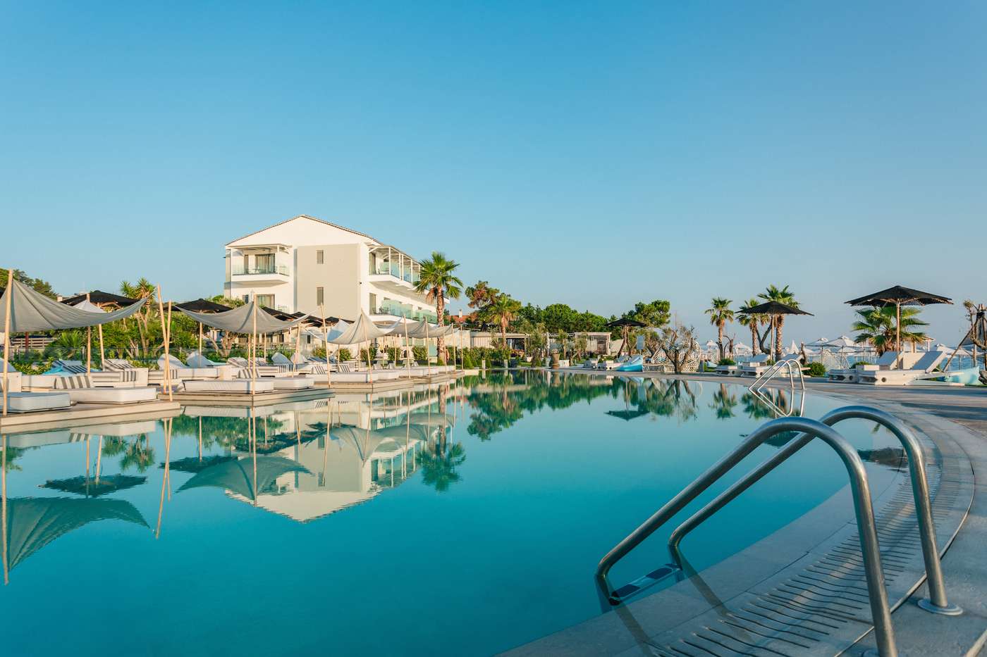 Blue Carpet Luxury Suites in Halkidiki, Greece