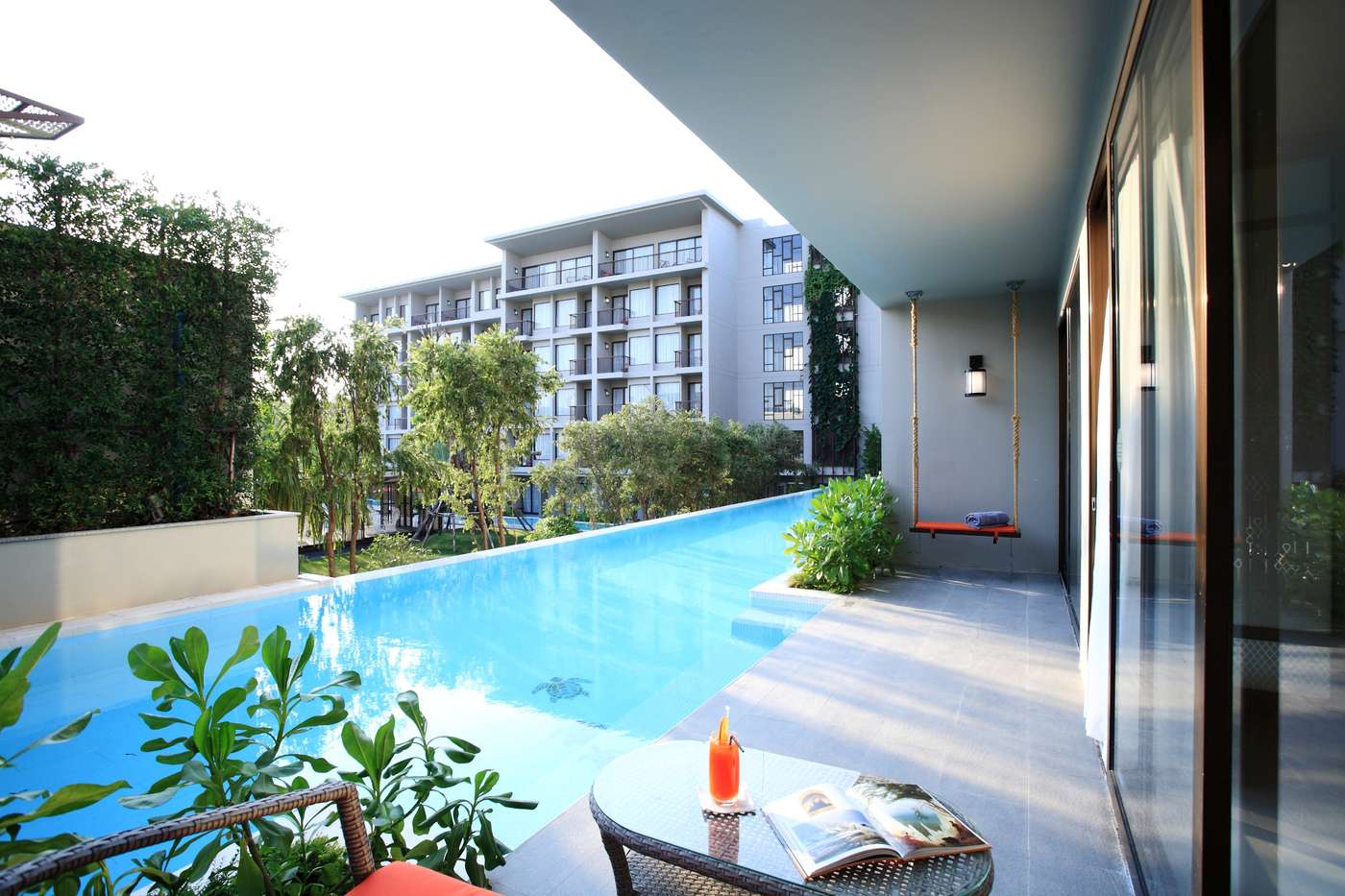 Proud-Phuket-Room-1