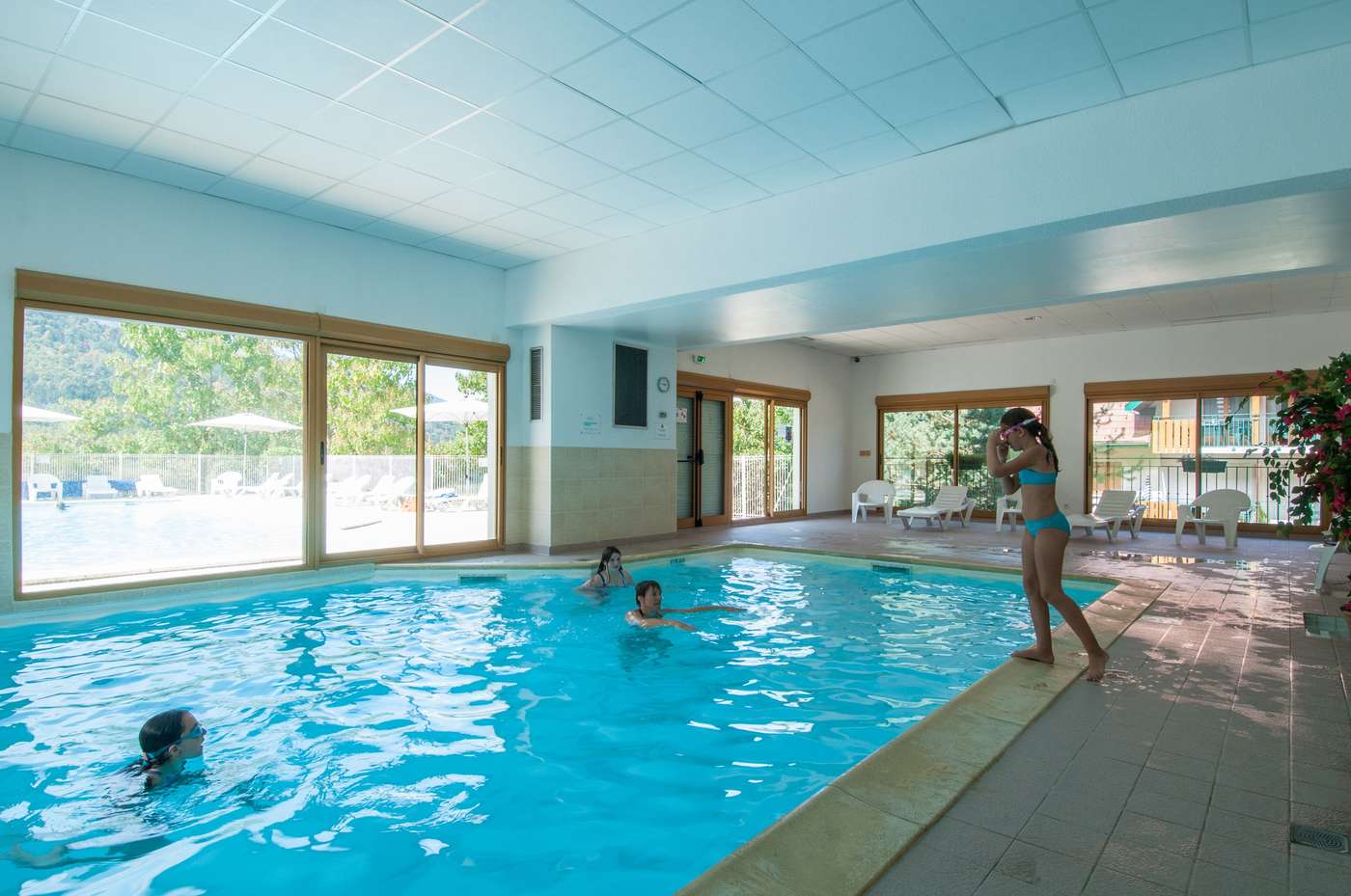 Résidence le Birdie - Vacanceole-France-GIEZ-Pool-7