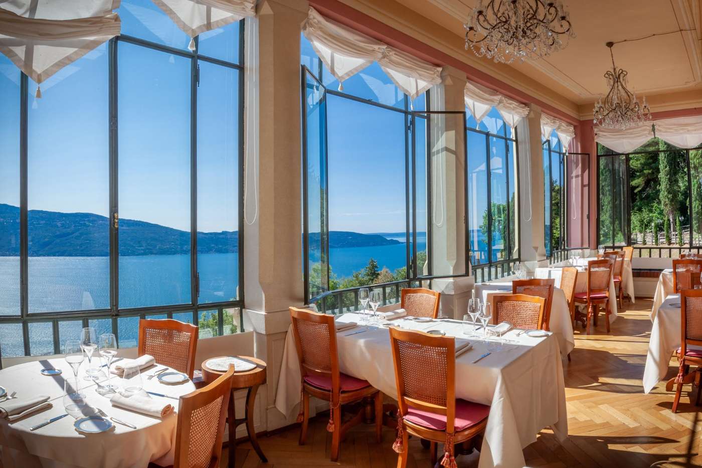 Boutique Hotel Villa Sostaga (Lake Garda)-Italy-Gargnano BS-Restaurant-6