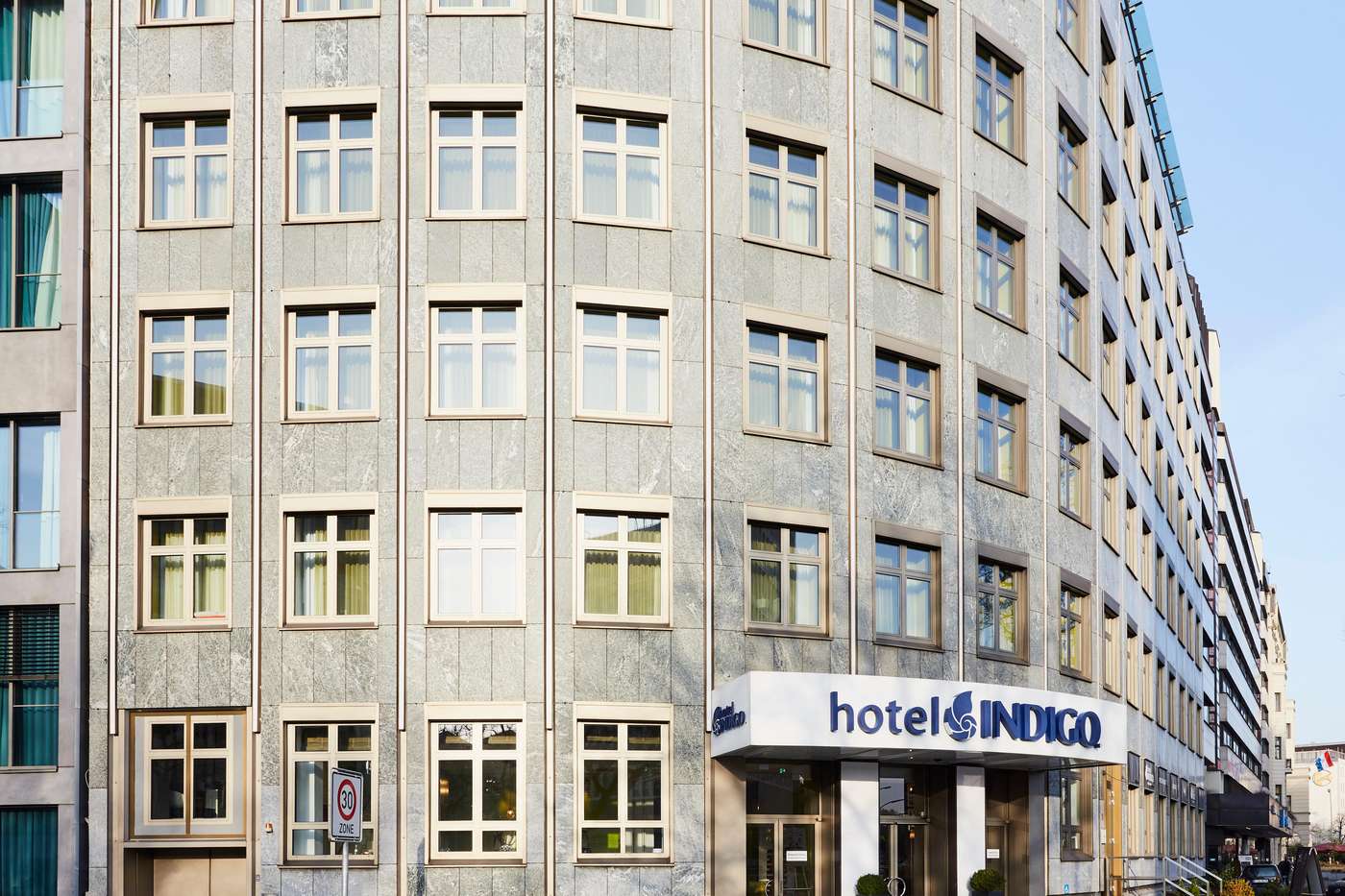 Hotel-Indigo-Berlin---Ku-damm-General-view-1