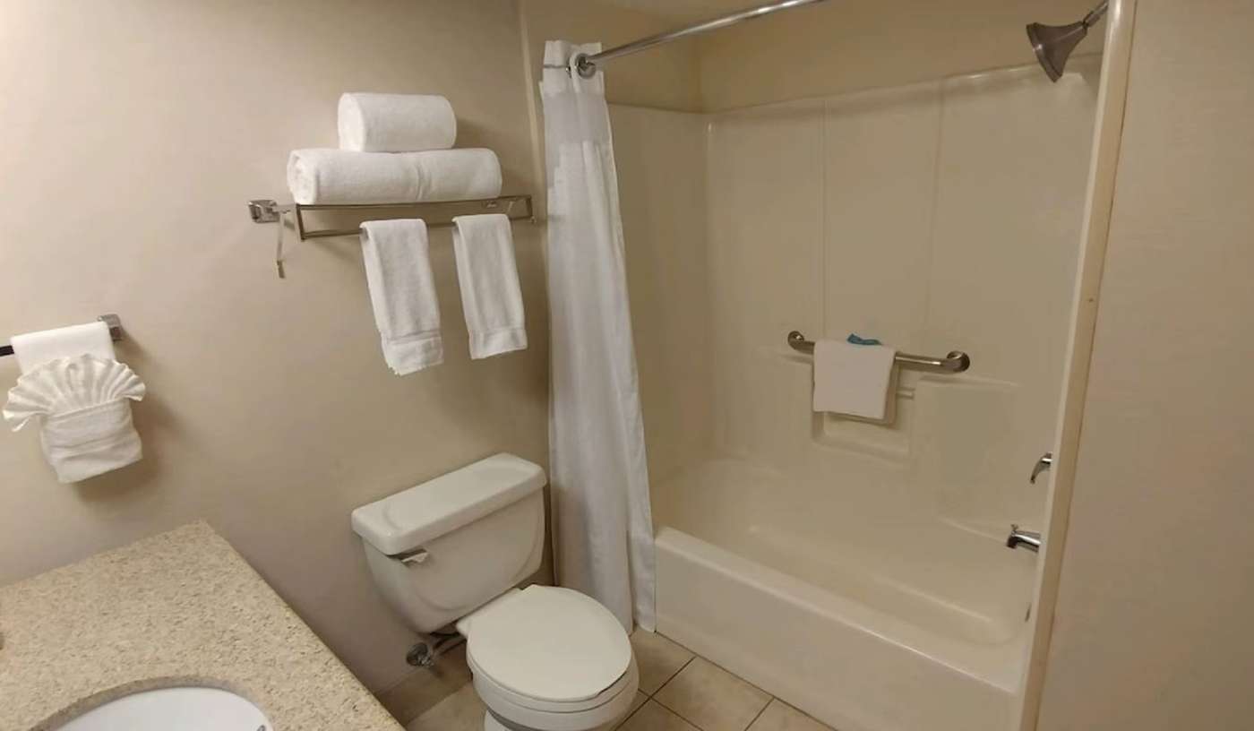 Holiday Inn Express Scottsdale-United States-SCOTTSDALE-Room-4