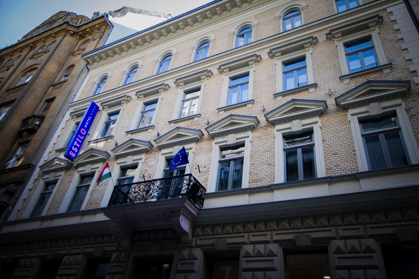Estilo-Fashion-Hotel-Budapest-General-view-1