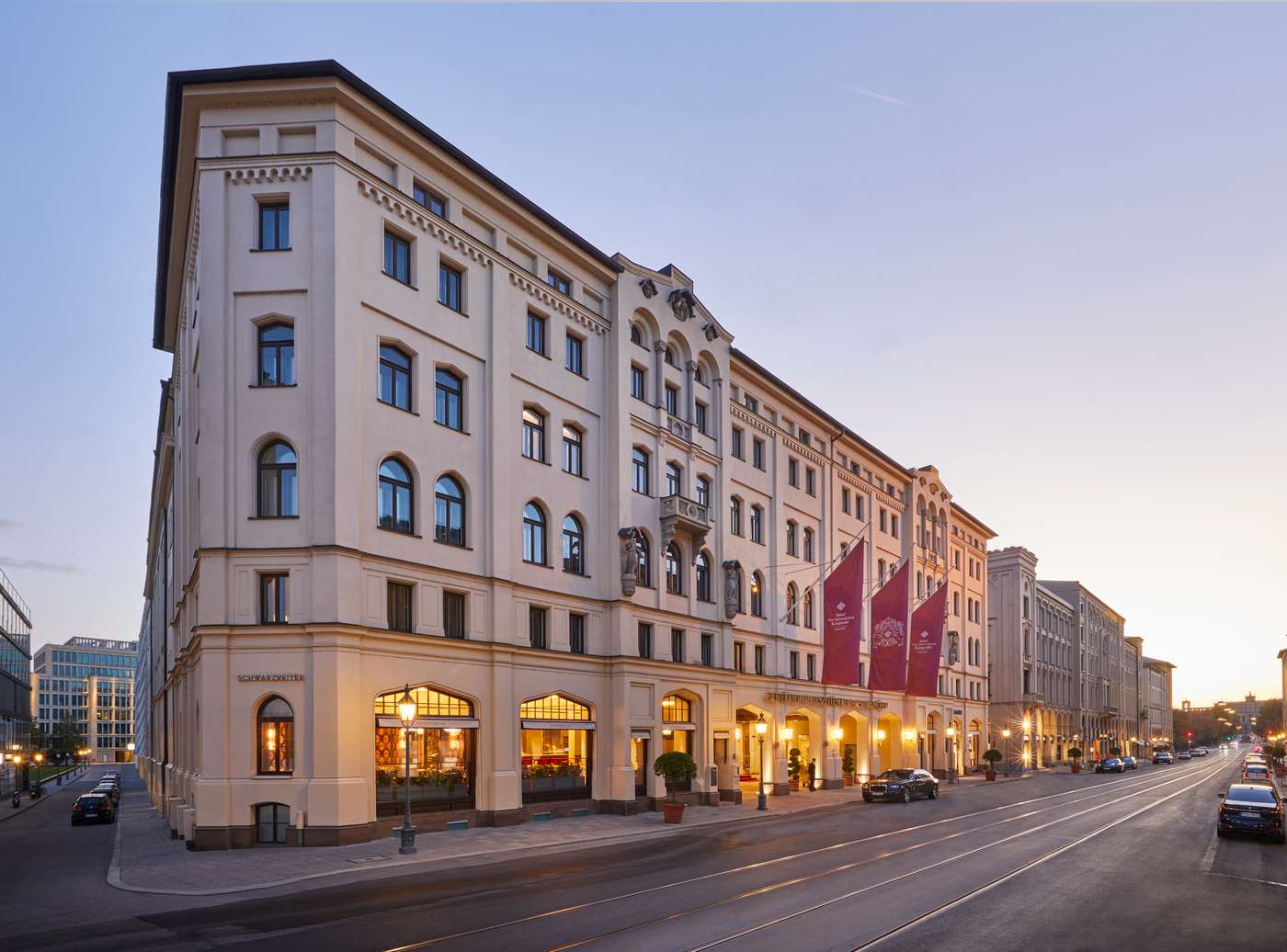 Hotel Vier Jahreszeiten Kempinski Munich - Germany - Munich - General view - 0