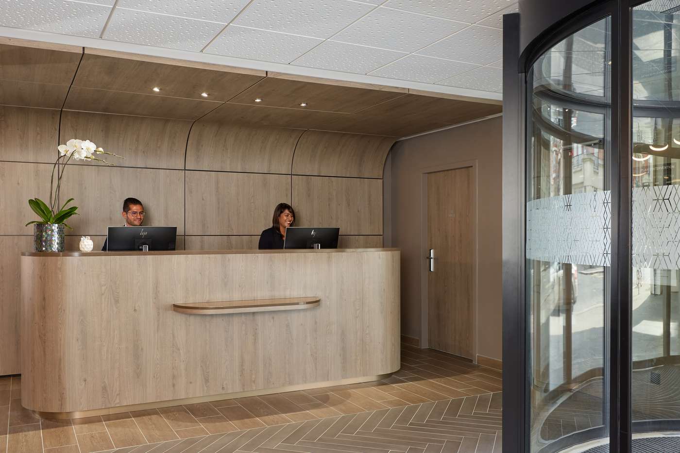 Auteuil Tour Eiffel-France-PARIS-Lobby-3