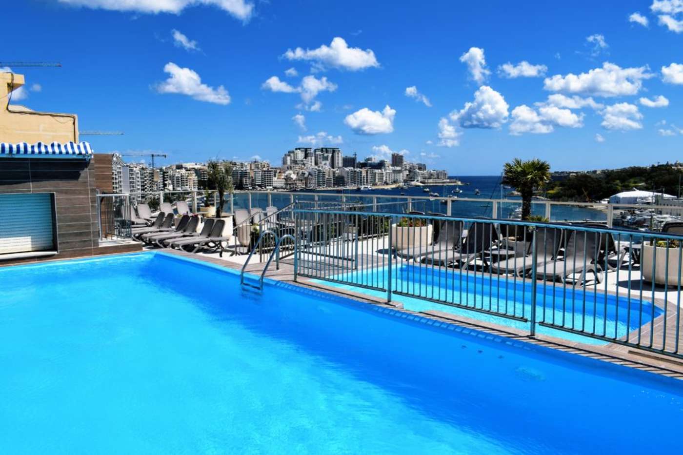Bayview Hotel & Apartments by ST Hotels in Malta