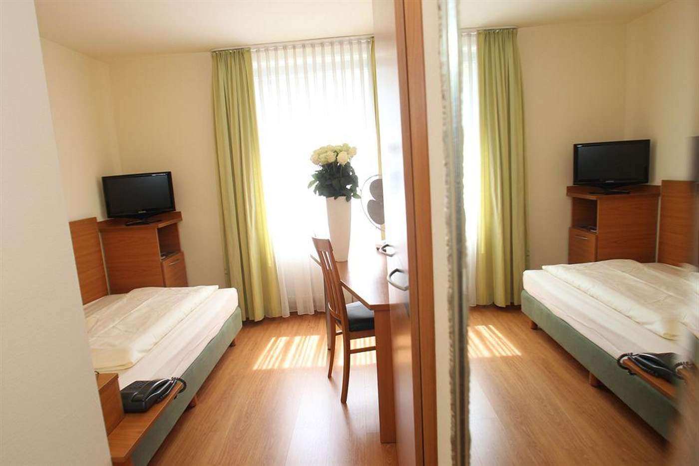 Memphis Hotel - Germany - Frankfurt Am Main - General view - 0
