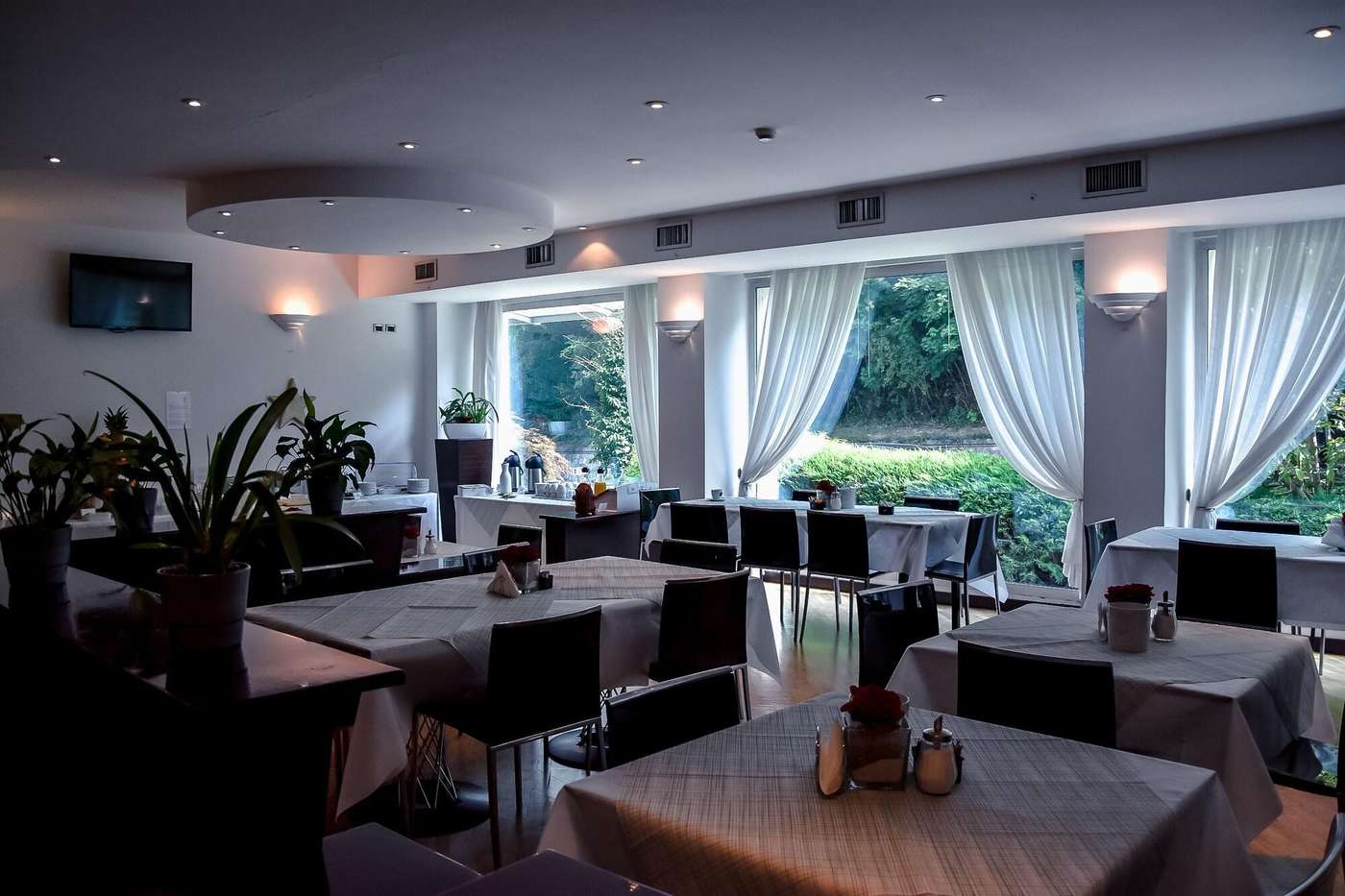 Aston Hotel - Italy - PINO TORINESE - Restaurant - 1
