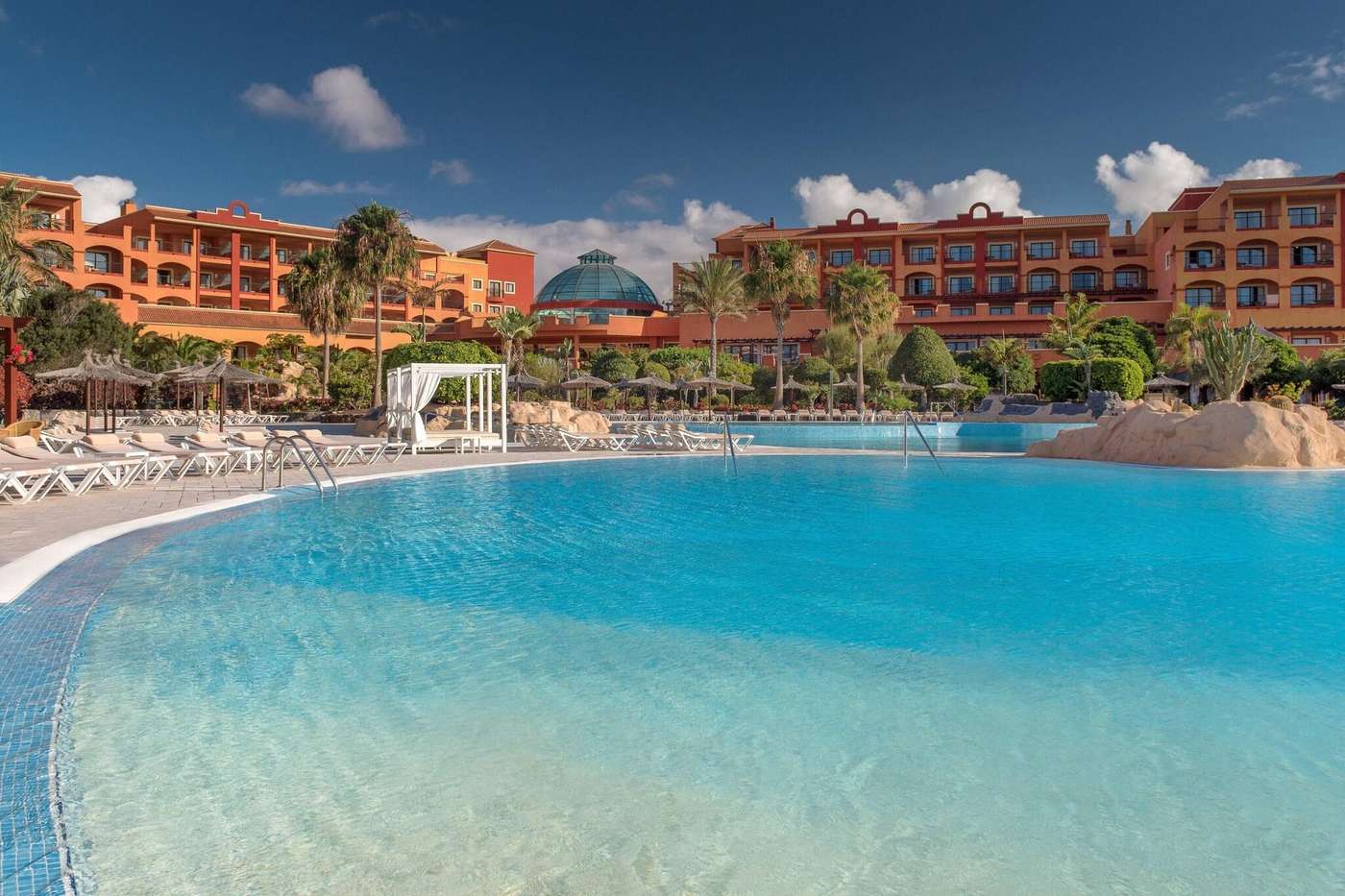 Sheraton-Fuerteventura-Beach--Golf---Spa-Resort-Pool-1