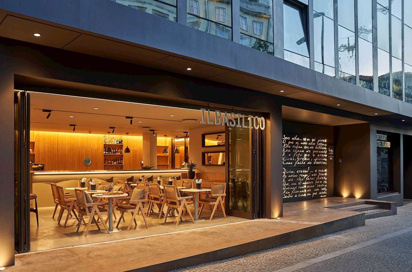 A PortoBay Teatro hotel