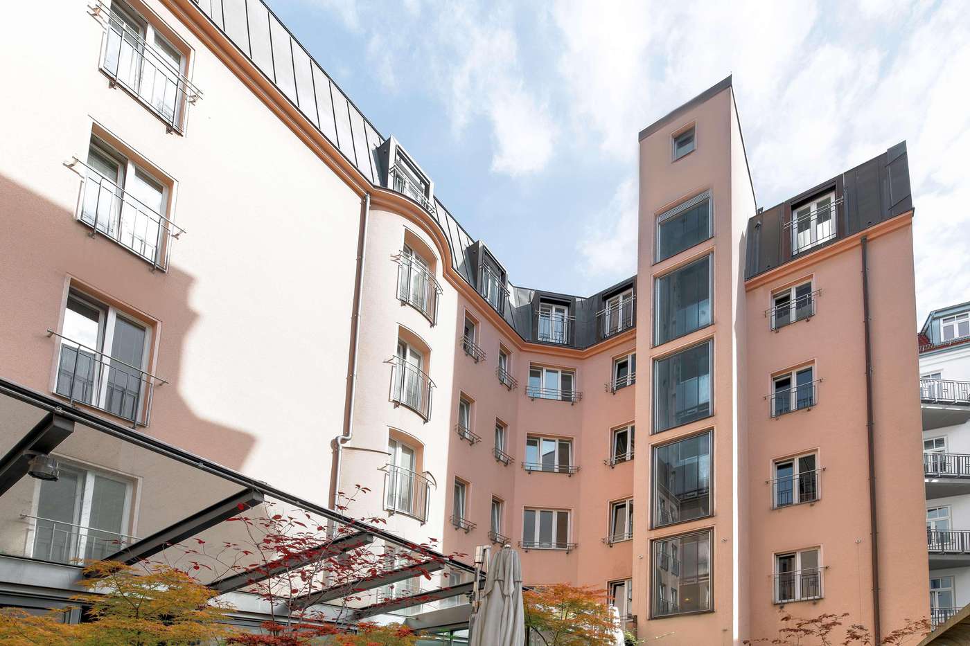 Hotel-Bleibtreu-Berlin-by-Golden-Tulip-General-view-1