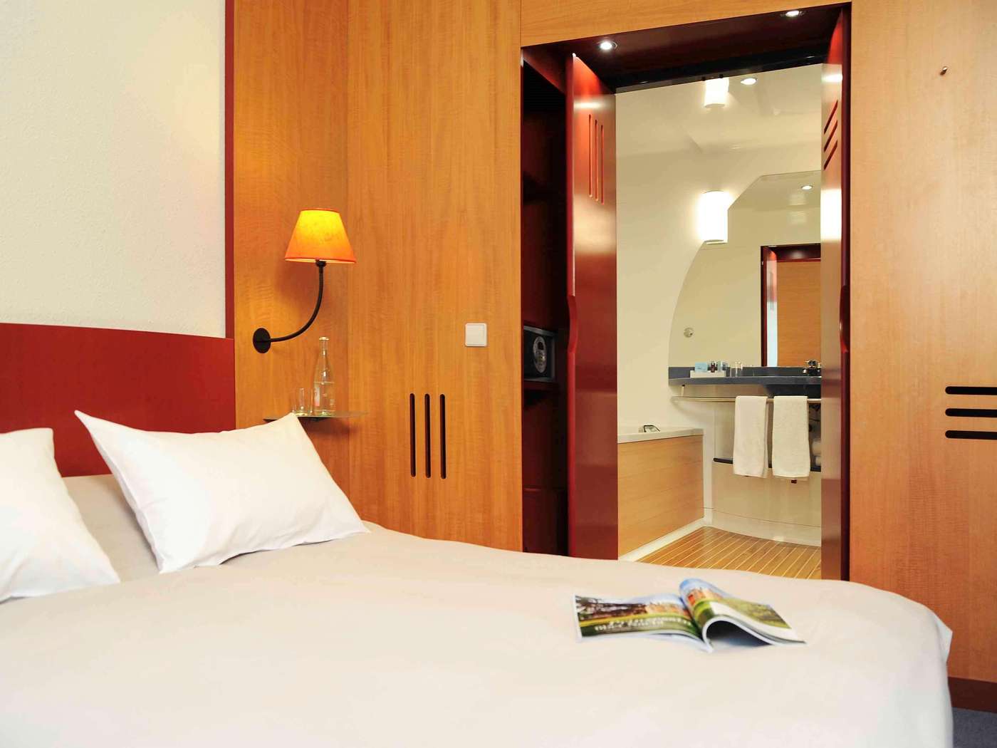 Novotel Suites Muenchen Parkstadt Schwabing - Germany - MUENCHEN - Room - 0