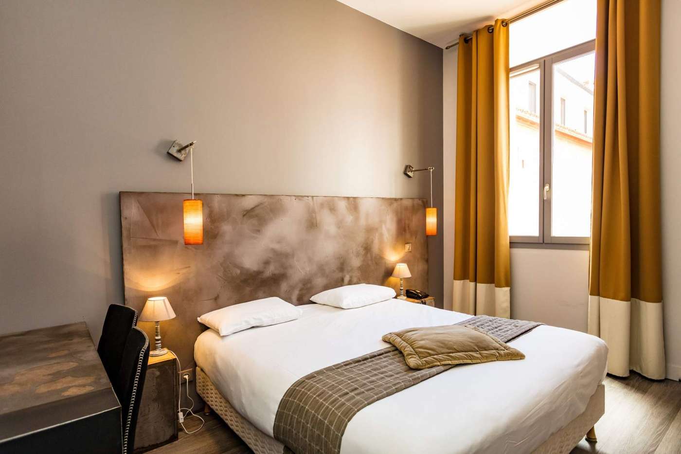 Hotel de Paris Sete - France - SETE - Room - 5